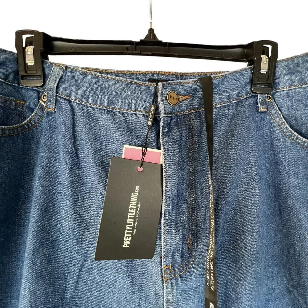 Pretty Little Thing Jeans Womens Plus Blue Distressed Knee Rip Raw Hem 20UK - Picture 3 of 14